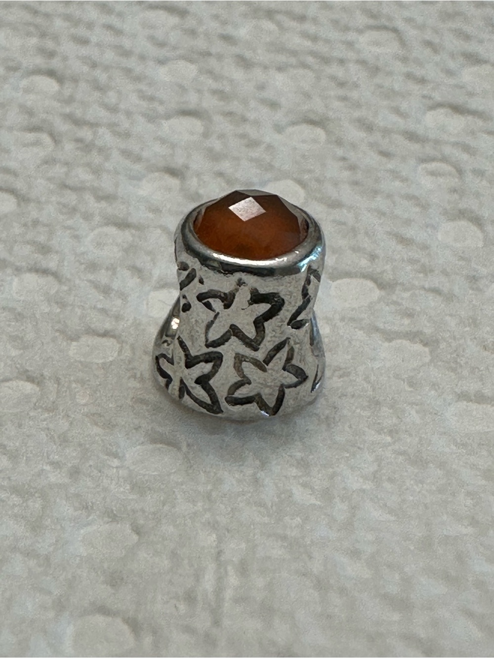 Retired Pandora Thimble With Carnelian Stone
Excellent Condition